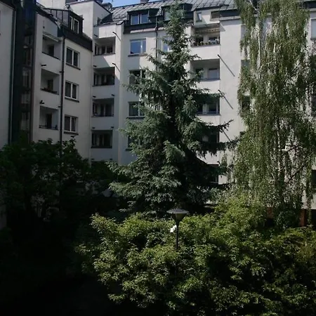 Oomph 3-bedroom Flat Varsovie